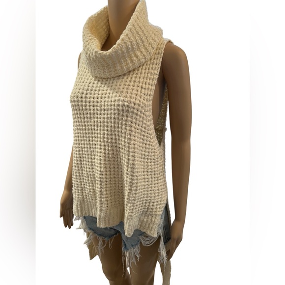 Beautiful Knit Cowel Neck from Free People - Picture 6 of 8